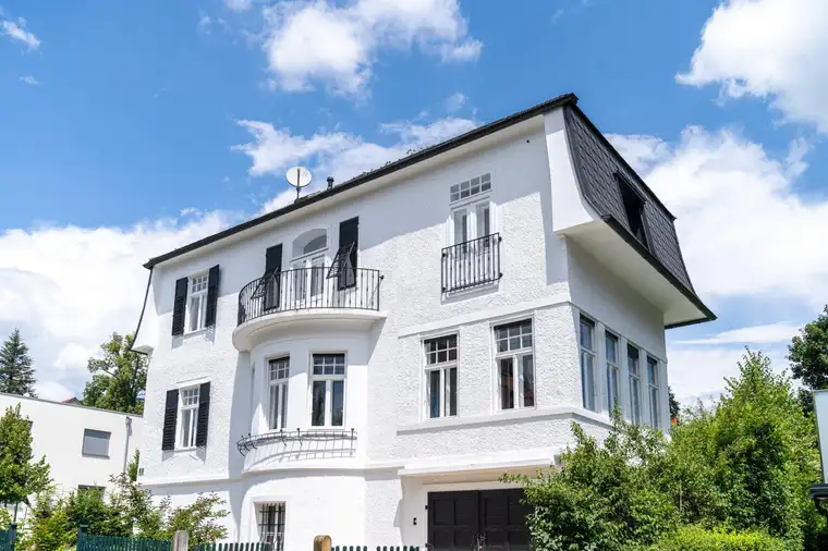 Dieter Marker, Marker Immobilien GmbH