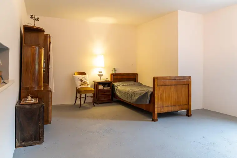 Behutsam renovierte Altbauvilla in Grünruhelage in Graz-Mariatrost