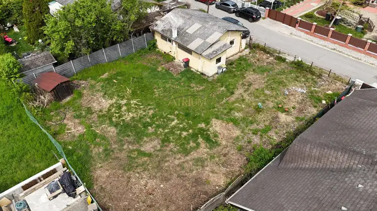 Schnäppchenalarm: Jetzt nur €199.000! Baugrundstück mit Altbestand – Platz für neue Ideen-Gänserndorf Süd