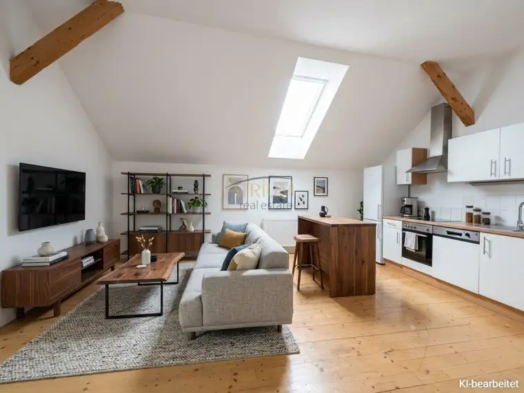 Helle drei Zimmer - Dachgeschosswohnung mit Charme &amp; Weitblick in Wiener Neustadt.