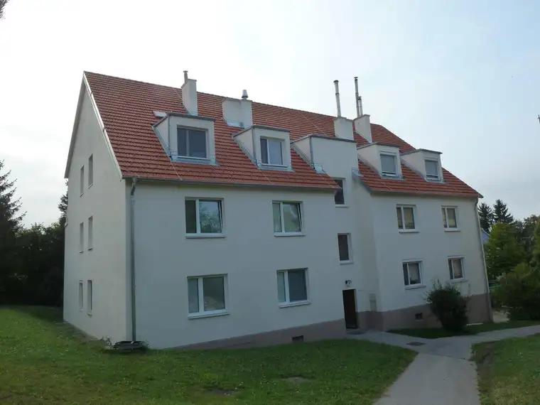 2-Zimmer-Wohnung in Grün-Ruhe-Lage in begehrter Lage "Mauer"