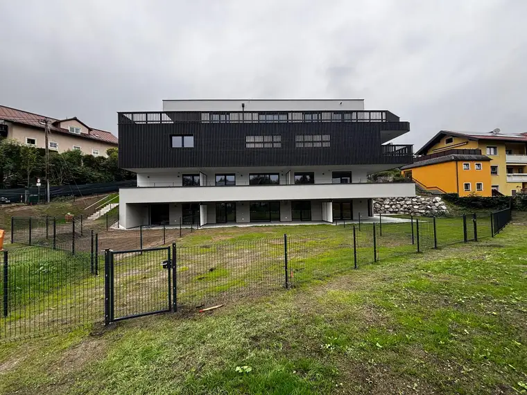 Zwei Ebenen, ein Garten – Ihr Neubau-Traum in Salzburg