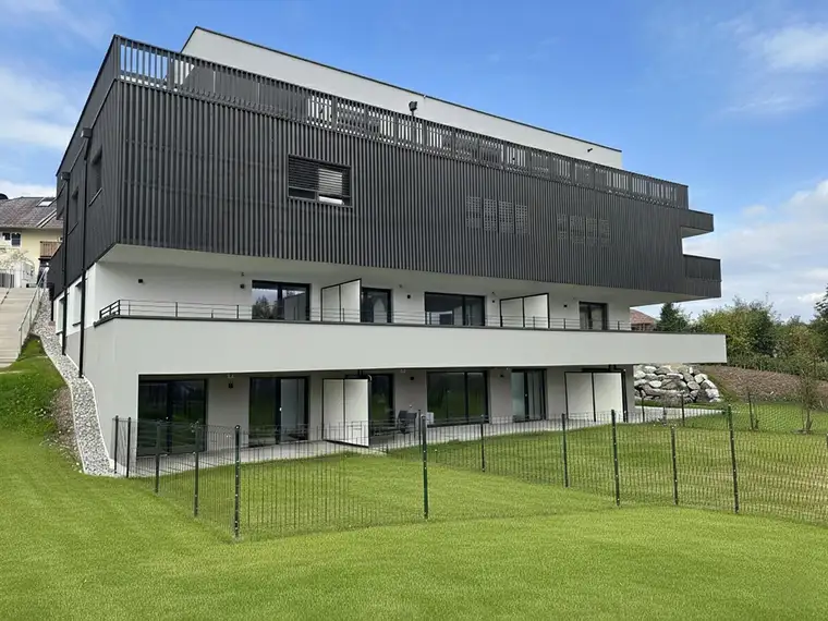 Zwei Ebenen, ein Garten – Ihr Neubau-Traum in Salzburg
