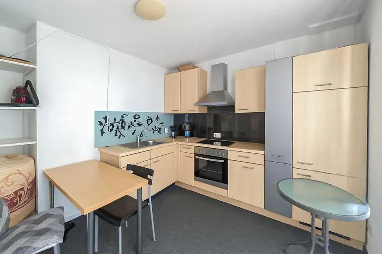 Vermietete 1-Zimmer-Wohnung in zentraler Lage Lend – ideale Kapitalanlage