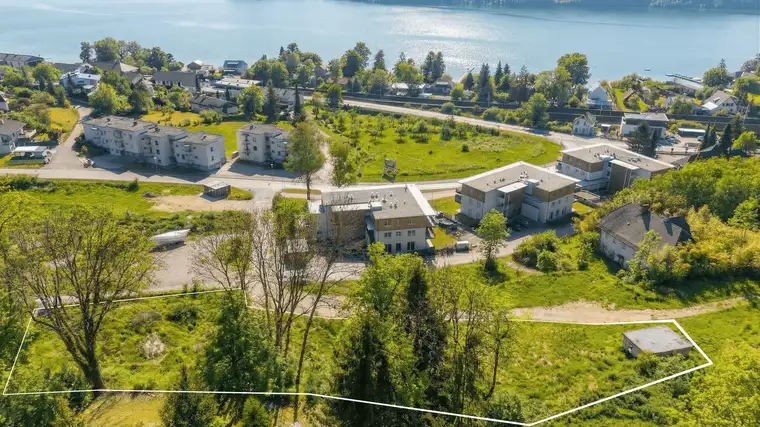 "The Krumpendorf Estates"