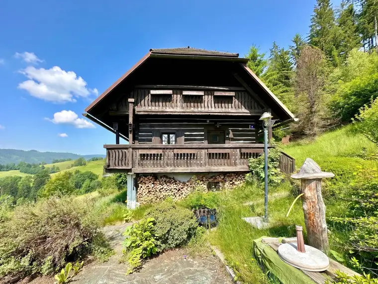 Idyllische Almhütte auf 1.200 m Seehöhe nahe dem Klopeiner See
