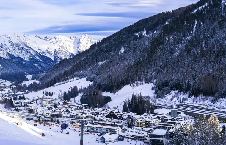 4 off-market chalets available in St Anton