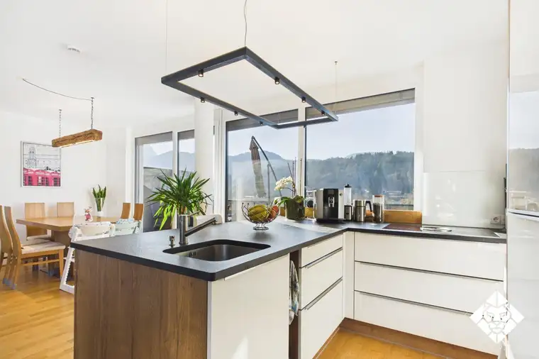 Moderne und hochwertige 3-Zimmer-Wohnung mit zwei Terrassen in Kufstein zu kaufen