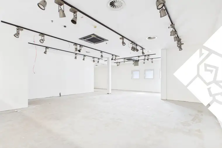 Top Gewerbefläche im City Center Wörgl – 159 m² – zentrale Lage &amp; Top-Frequenz zu mieten.