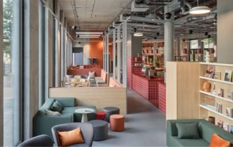 Büro // Werkstatt // .... Lagerplatz