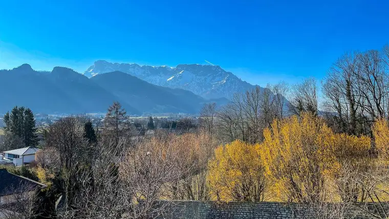 ADNETER RIEDL | Sonniges Hanggrundstück mit Panoramablick
