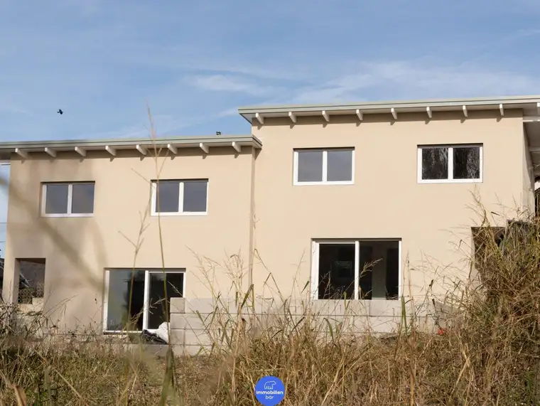 moderne Neubau- Doppelhaushälfte in Kallham Haus 2