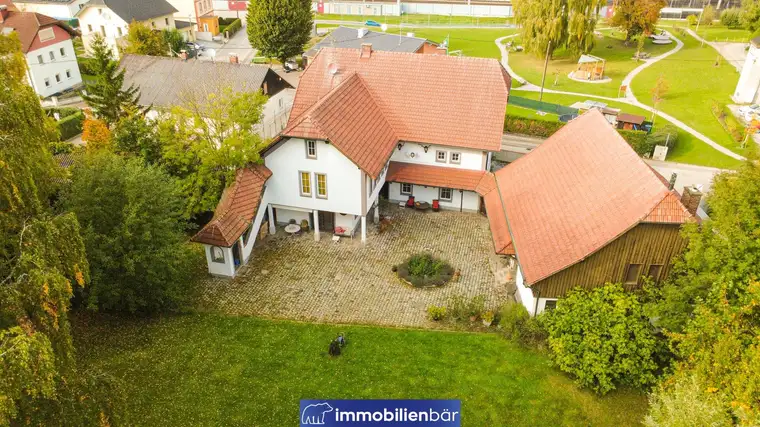 Eindrucksvolles Landhaus mit uneinsehbarem Garten