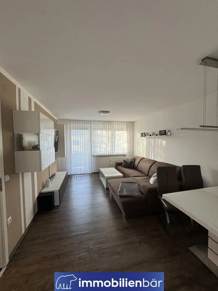 möblierte 3-Zimmer-Wohnung mit Loggia in Ried im Innkreis – Ihr neues Zuhause!