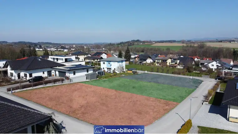 TOP Investment - Schönes Baugrundstück mit 719 m² - ohne Bauzwang - aufgeschlossen