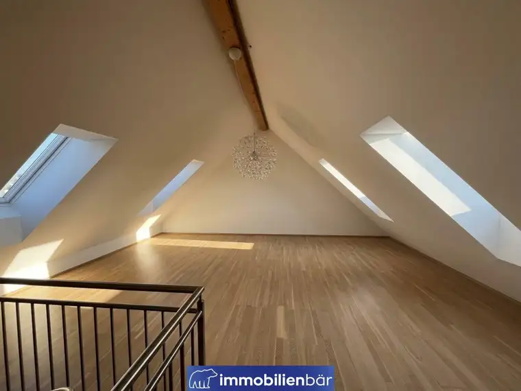 Top aufgeteilte 3-Zimmerwohnung in Schlüsslberg mit großer Terrasse