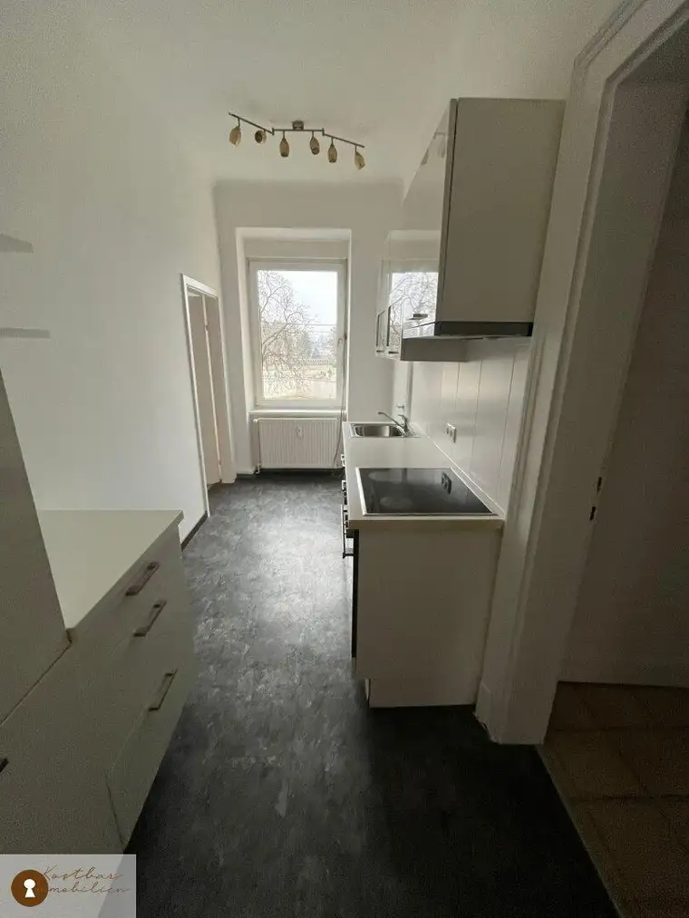 Attraktives 2,5-Zimmer-Zuhause in Kapellenstraße: Modern saniert, top angebunden, nähe Webling – zur Miete! Haustiere willkommen!