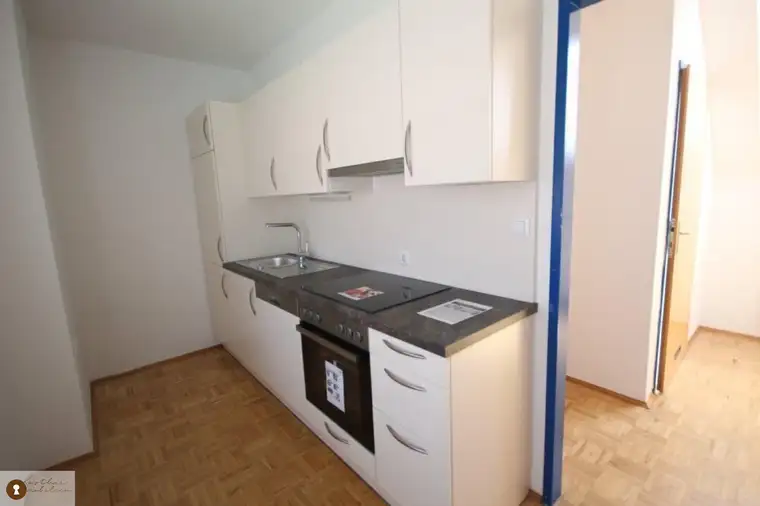 "Auffallend gloriose Dreizimmerwohnung am Hauptplatz in Frohnleiten, zur Miete – Wohnen mit Wohlfühlcharakter"
