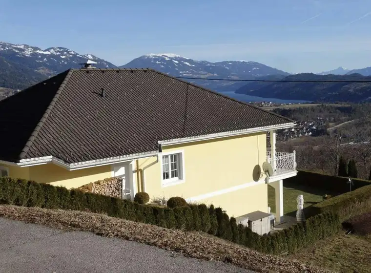 Makellos gepflegte Villa mit Seeblick und Zweitwohnsitzwidmung