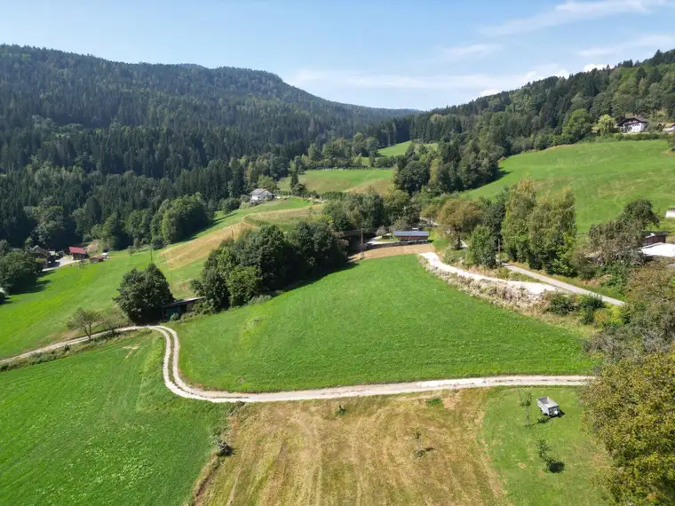 Südhang mit sensationeller Aus- und Fernsicht nahe Feldkirchen