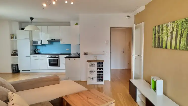 Gut aufgeteilte Maisonette mit hervorragender Anbindung und Garagenplatz