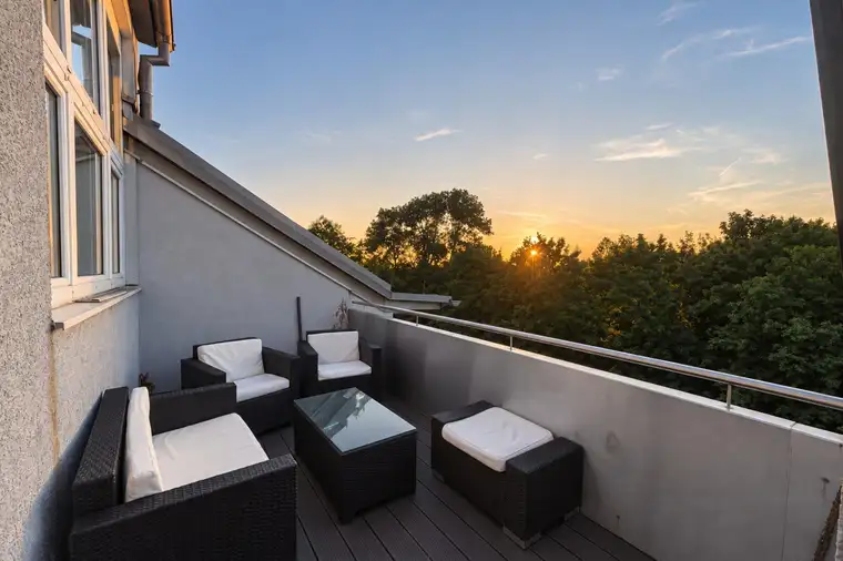 Dachgeschosswohnung in ruhiger Wohnlage – mit großer Terrasse und idealer Infrastruktur