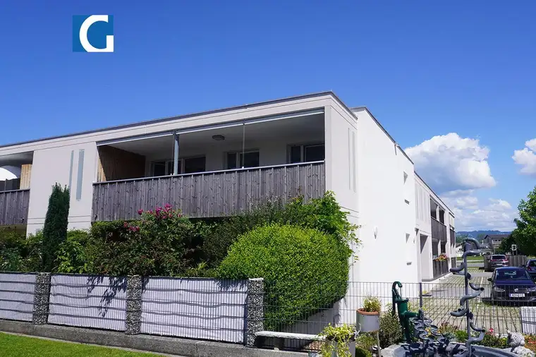 Moderne 4 Zimmerwohnung in ruhiger Lage