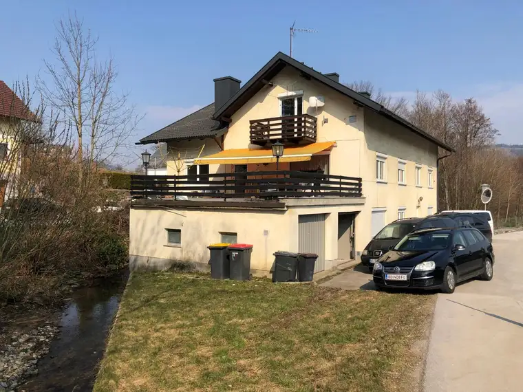 Großflächiges Wohnhaus in Reinsberg