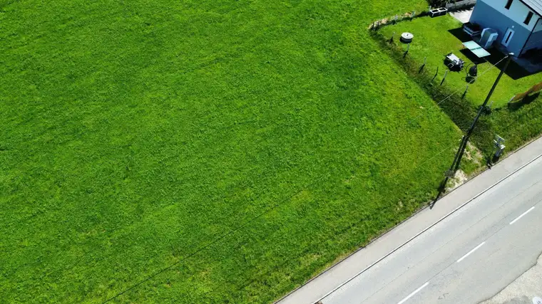 Baugrundstück ohne Bebauungsverpflichtung!