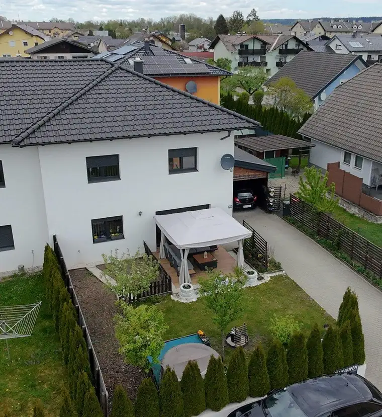  Familienidyll in bester Lage: Doppelhaushälfte in Mattighofen zu verkaufen ‍ ‍ ‍ 