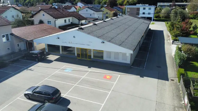 Gewerbeimmobilie - Top-Investition