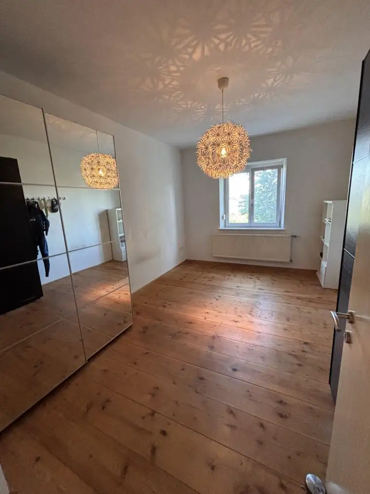 2-Zimmer-Wohnung mit Garten und Balkon