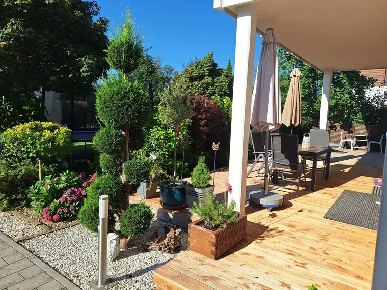 Ihr Traumhaus- neuwertig und liebevoll gestaltet zur vielseitigen Nutzung