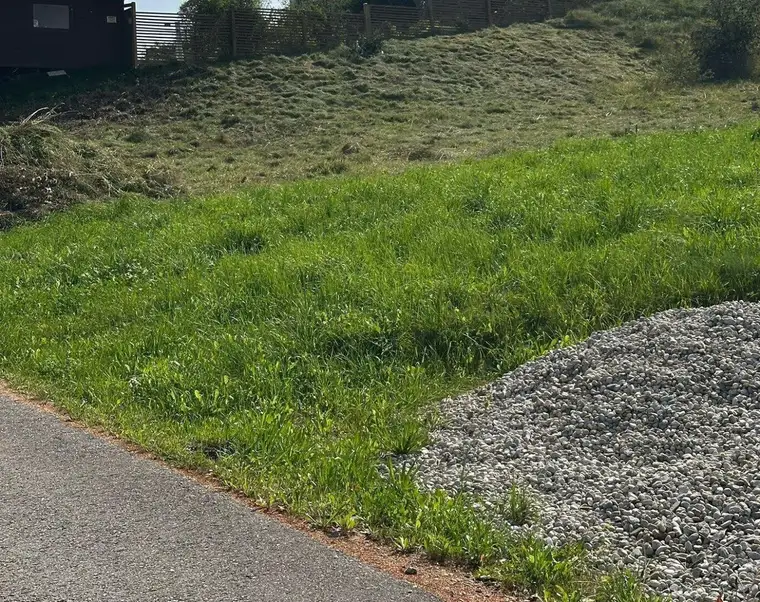 Traumhaftes Baugrundstück in idyllischer Lage 