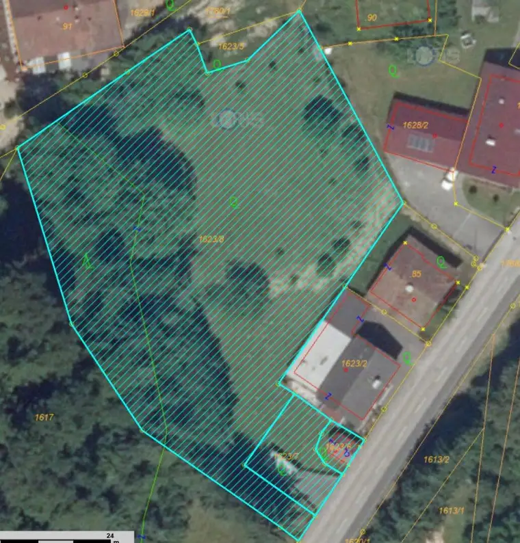 Grundstück in Uttendorf – großzügige Fläche mit Baugrund, Garten- und Waldanteil 