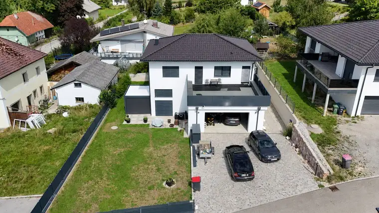 Traumhaftes Einfamilienhaus in Mehrnbach: Terrasse, Garage &amp; Garten! ‍ ‍ ‍ 