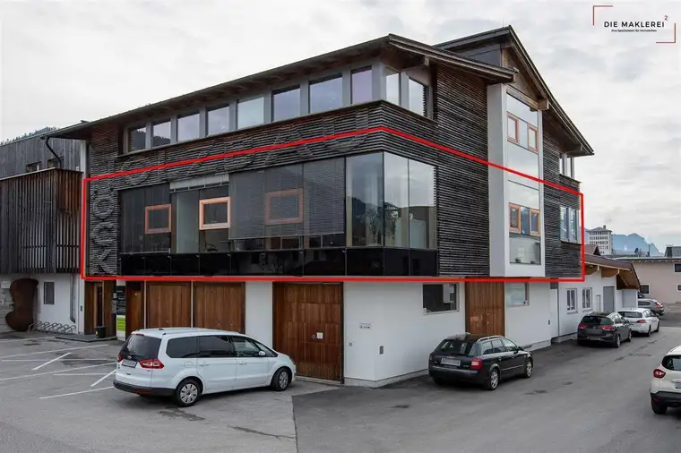 Theresa Auer-Ruhland, Die Maklerei Immobilien GmbH