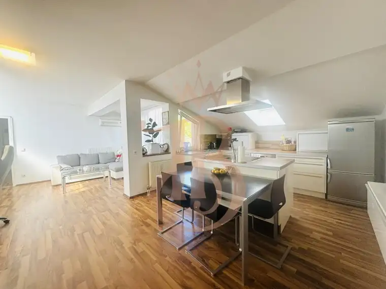 Die ideale Stadtwohnung: Stilvolle 3-Zimmer mit großer Terrasse in ruhiger Innenstadtlage