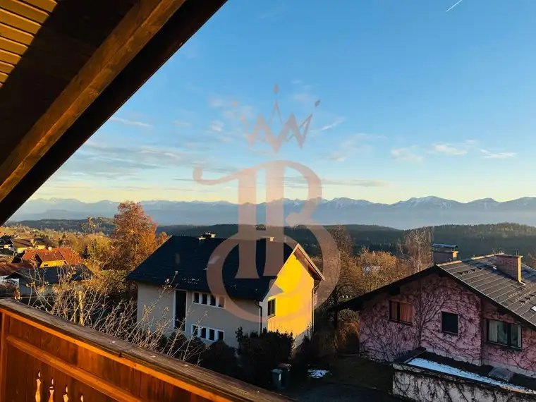 Sonnige Ruhelage mit unverbaubarem Karawankenblick / Nähe Velden