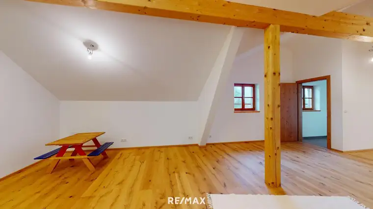 Erstbezug – Büro- oder Praxisfläche mit Charme