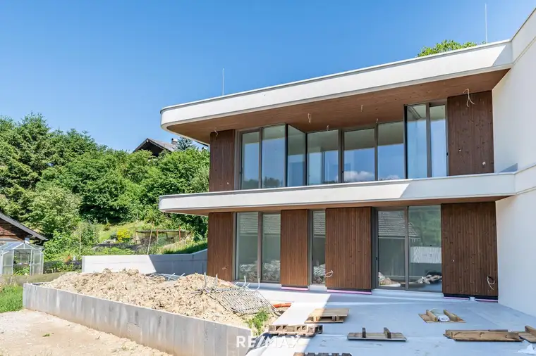 Haus im Haus – Exklusive Maisonette mit Garten