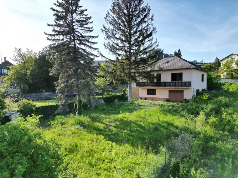 Modernisierungsbedürftiges Einfamilienhaus in Südhanglage mit Blick über Wulkatal/bis Neusiedler See nahe Schlosspark