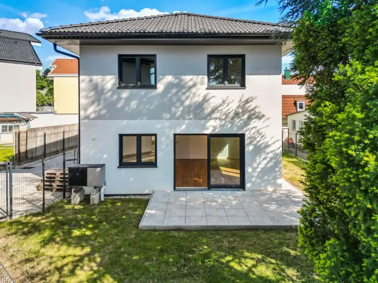 Freistehendes Einfamilienhaus mit Keller – 166m2 Nutzfläche - Ökologisch, modern, sofort bezugsfertig