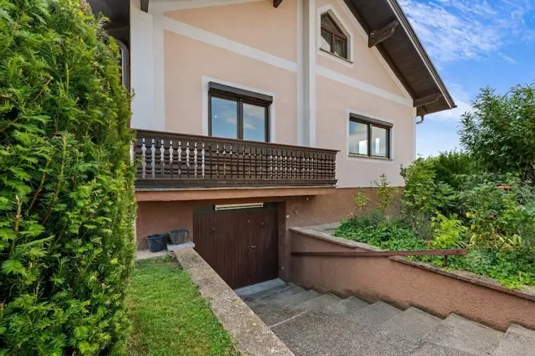 Wo der Alltag leiser und das Zuhause größer wird – Einfamilienhaus mit Wintergarten &amp; Klima.