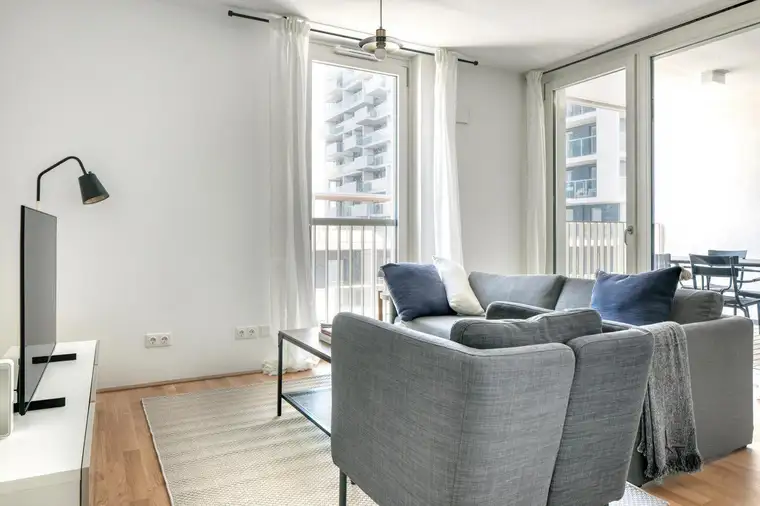 Donaumarina, Bestlage Donau &amp; Innenstadt, direkt an der U-Bahn, 3 Zimmer mit Fitness, Sauna, Loggia(VIE144)