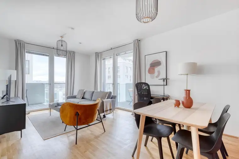 Marinatower: U2 Donaumarina, 3 Zi mit Balkon mit Ausblick auf Donau, Gym, Sauna, Shops im Tower (VIE246)