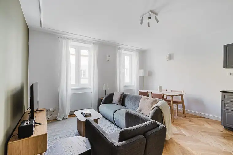 Luxuriöse 3Zi Wohnung im schönen 4. Bezirk mit Balkon (VIE394)