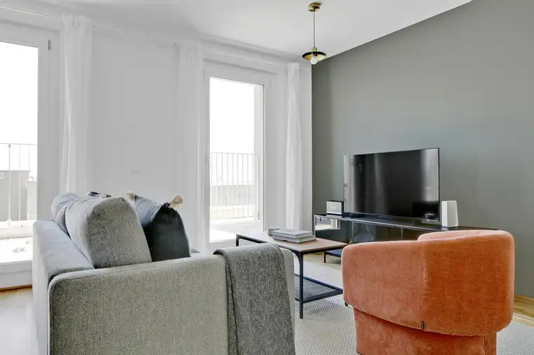 Neubau mit Stil! 3 Zimmer mit Balkon und hipper Wohnküche! Sowie Parkett, Badewanne und Ausblick (VIE189)