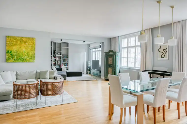 Traumwohnung Hoher Markt / Stephansplatz, geräumige 4 Zimmer,155m2, Home Office, 2,5 Bäder, saniert (VIE92)