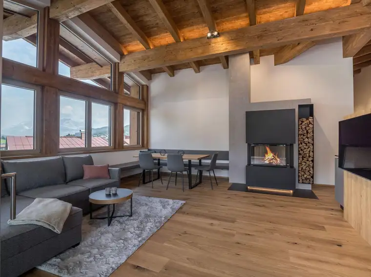 Wohnung im Dachgeschoss mit Blick auf den Wilden Kaiser